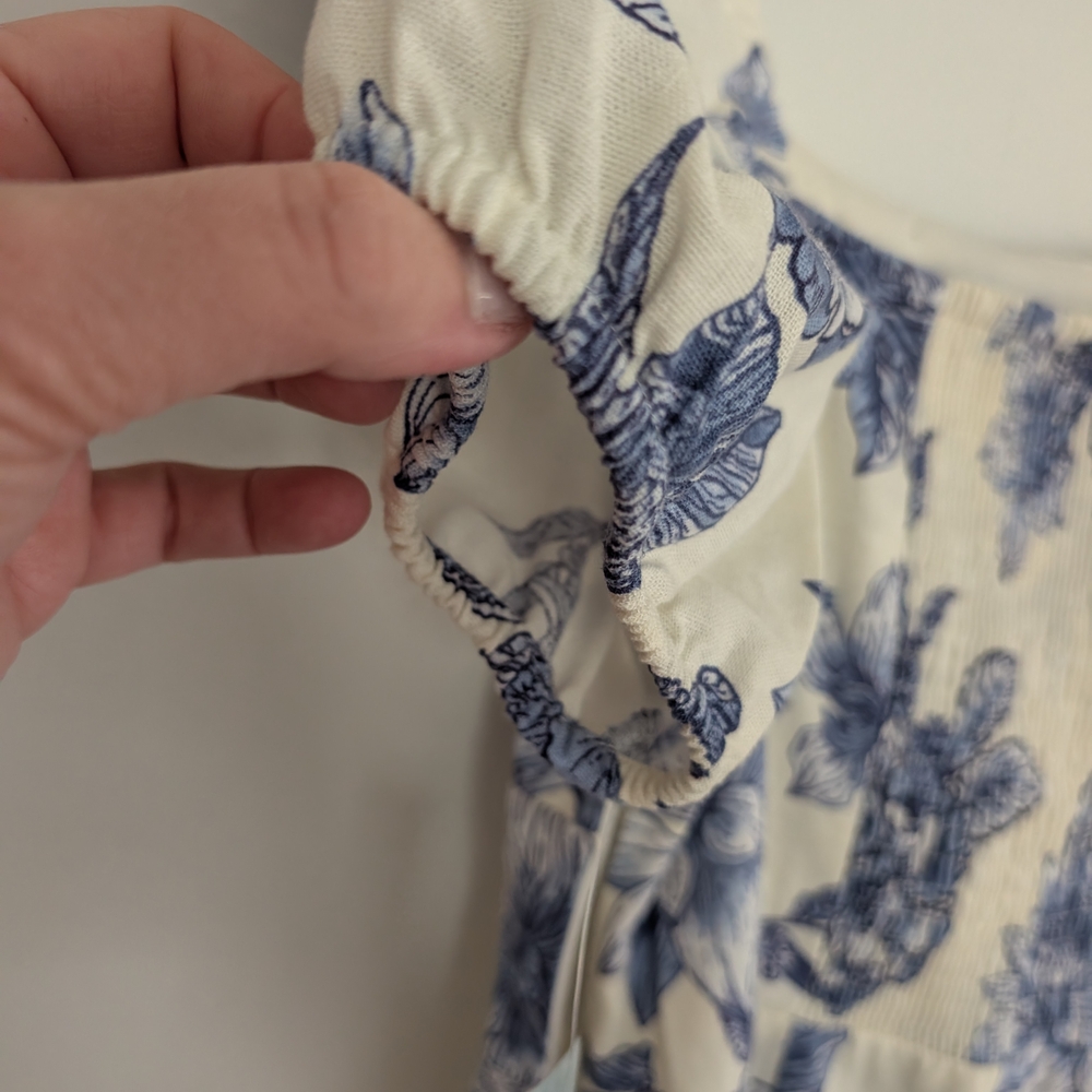 Floral Blue and White Women's Smocked Dress 14 - Picture 12 of 12